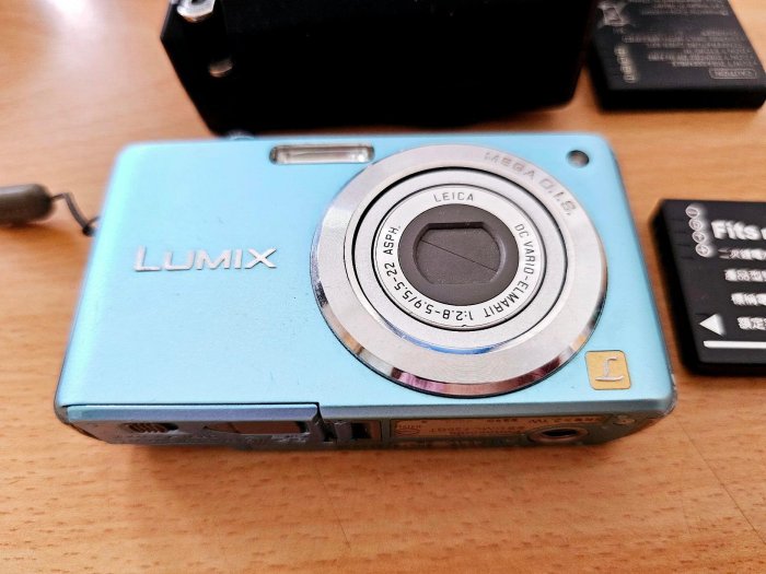 Panasonic LUMIX DMC-FS6 ブルー LEICAレンズ CCD [美品｜動作保証
