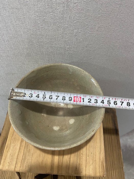 韓國高麗大師徐仙吉力作——井戶茶碗，底部精雕梅花紋，深受千利休推崇