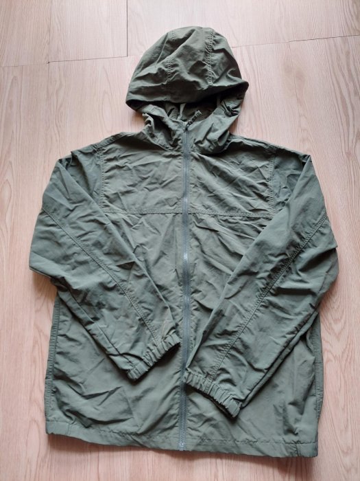 ¥尋寶村 出清uniqlo160cm薄外套-46