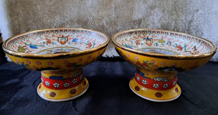 二手鋪NO.8525 中國古瓷碗琺瑯彩高足盤一對乾隆年製永定乾坤母儀天下