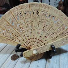 象牙風，中国，置物，天然材質，八仙， 象牙製 ミニュチュア鶏置物 | 古美術ささき
