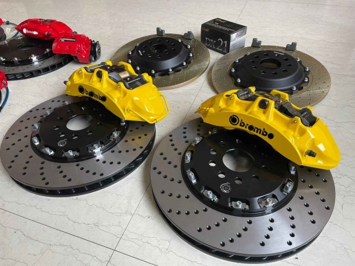 義大利 BREMBO ZL1六活塞卡鉗 355mm 380mm ZL1 卡鉗 全新品