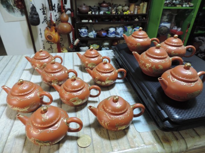 禎安丹雜藝~早期鎏金朱泥紫砂壺套組 12生肖動物茶壺漆金壺 描福灑金 描金單孔紫砂壺 貴氣典藏 款:惠孟臣製