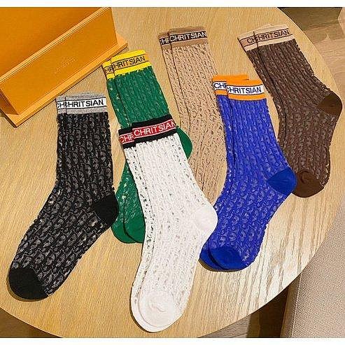 熱賣精選直出2023上新時尚大牌迪奧襪子 20222新款冰絲鏤空涼鞋外穿襪子 ins潮薄長襪 女生百搭款透明性感絲襪滿299元出貨 新品上市