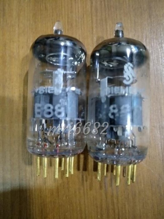 PHILIPS E188CC 真空管 2個セット PHILIPS E188CC 真空管 2個セット