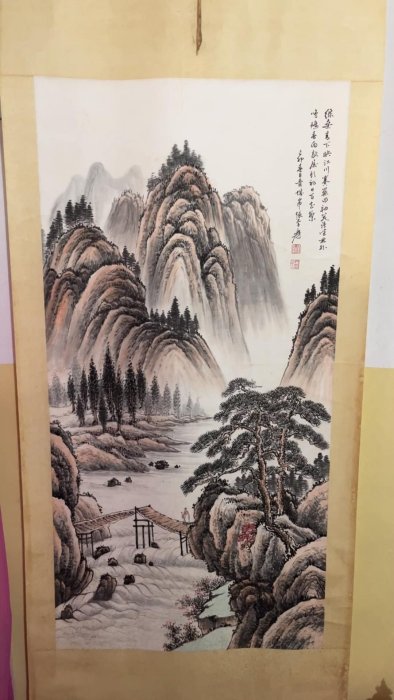 嚴選家中長輩遺留名人大師張大千國畫山水巨作，高220公分×寬80公分