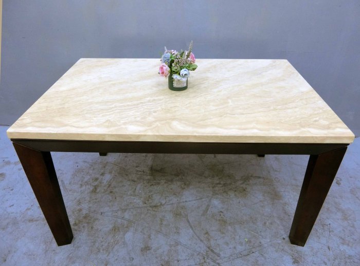 新竹二手家具◎百豐悅2手家具-二手 餐桌椅 135公分胡桃色石面餐桌 客廳餐桌 4人餐桌 台中二手傢俱 西湖2手家具