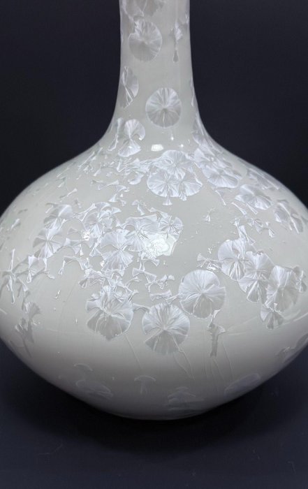 前田喜代范創作日本五雲窯結晶釉花瓶，大尺寸全新品，附陶歷與原木盒