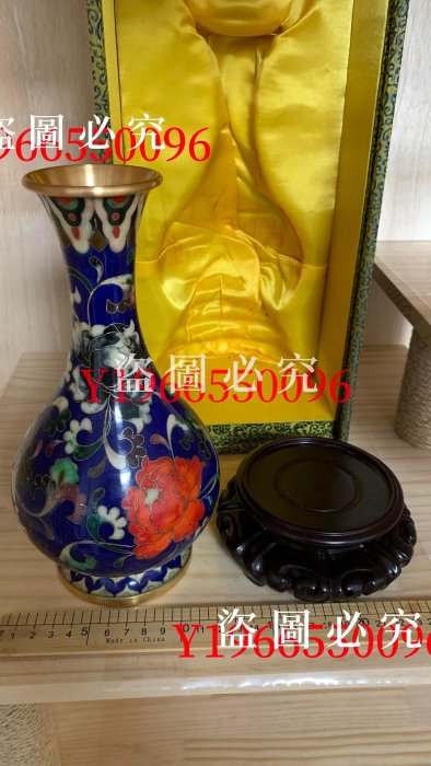 二手】名家郭明橋景泰藍掐絲琺瑯彩花瓶，高25cm，帶原裝木座和盒子。藍
