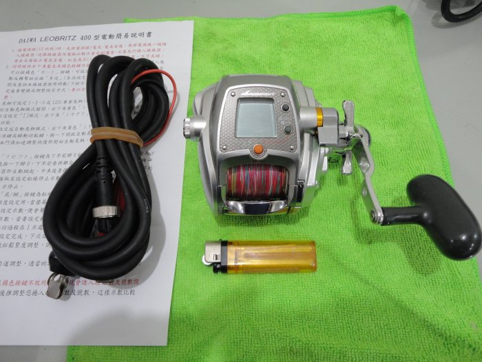 手持高階日本島內機daiwa SEABORG (西伯格) 400 mm 型電動捲線器，速度