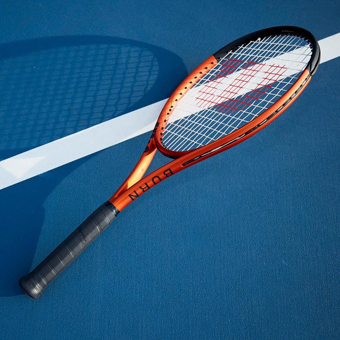 【曼森體育】Wilson BURN 100ULS 網球拍 260g 適合女生或青少年使用 旋轉更強