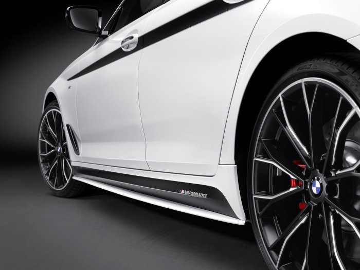 【樂駒】BMW G30 5 Series M Performance 原廠 改裝 精品 套件 側裙 定風翼 飾板