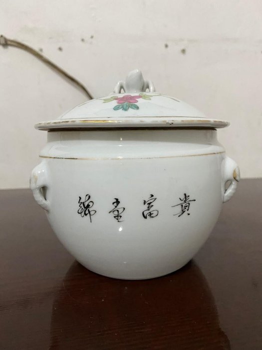 花鳥粥罐 嚴選567瓷製花鳥描金舊粥罐，收藏家必備推薦瓷質精美、釉色自然、絵工