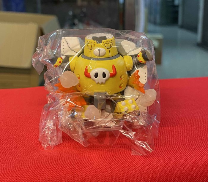 H 櫃： NO.4 熊貓鐵金剛PANDA-Z MINI FIGURE 場景精選第2彈盒玩天貴