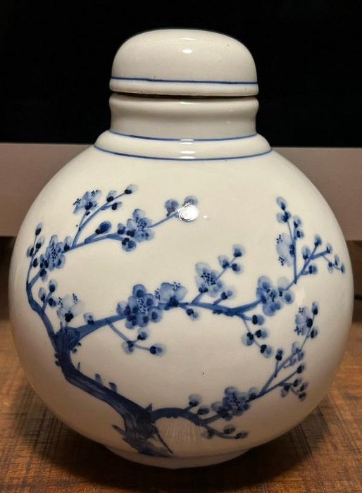 台湾　巧妙堂　茶壺 1980年代鶯歌名瓷『巧妙堂』 青花茶倉茶罐絕版品四君子「梅」可以堂