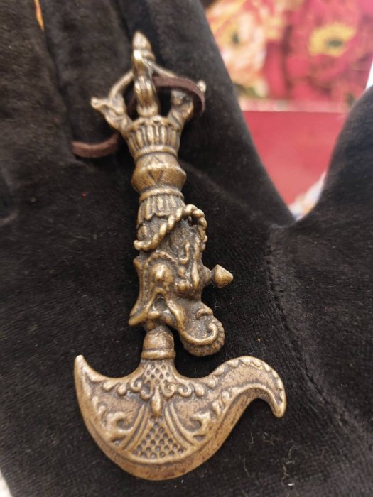 大瑞古玩~早期老件藏傳/純銅降魔鉞刀金剛斧/降魔鉞刀法器金剛降魔斧