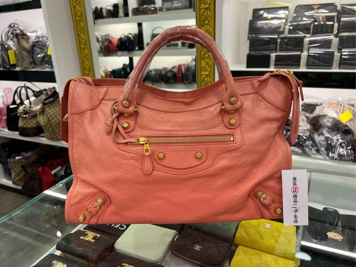 ㊣東區正精品㊣BALENCIAGA 281770 5665 CITY 巴黎世家玫瑰粉色金釦機車包肩揹包手提包 RZ4374