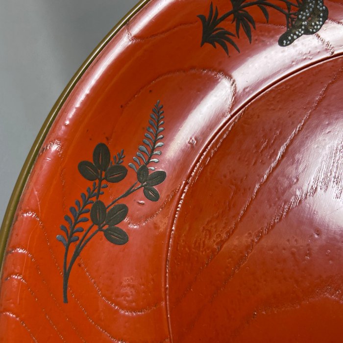 藏舊尋寶屋】老日本大阪尚美堂鑒慶水作木胎銀蒔繪桔梗菊花紋朱塗