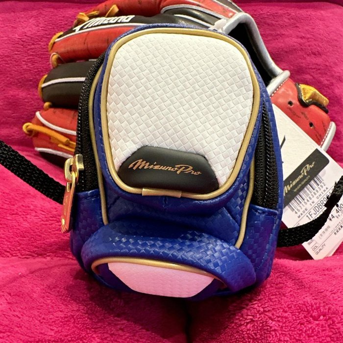 貳拾肆棒球-日本帶回超限定Mizuno pro 後背包吊飾 藍