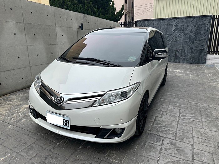 自售-PREVIA(原鈑件.無事故)