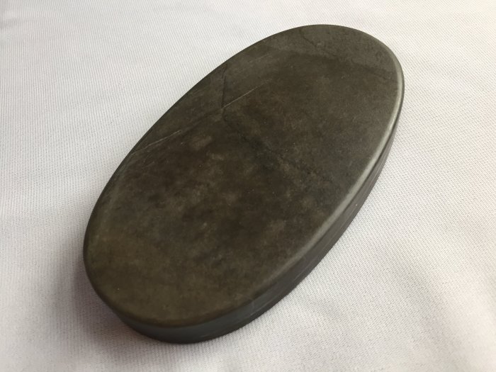 硯 歙州硯 金星 日月三足硯 唐硯 大硯 匿名配送 硯 歙州硯 金星 日月三足硯 唐硯 大硯 匿名配送（硯 羅紋 歙州