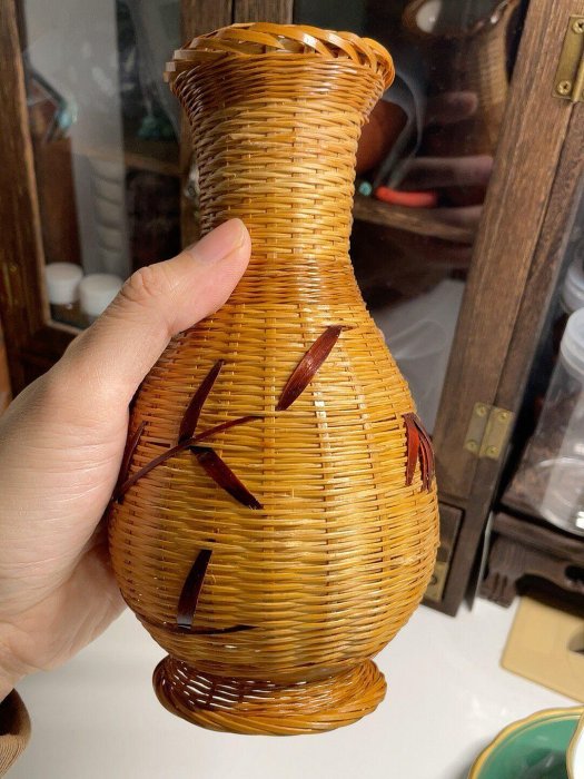 嚴選日本回流竹絲扣瓷花瓶，早期全包底工藝，高18.5cm， SIXTIES