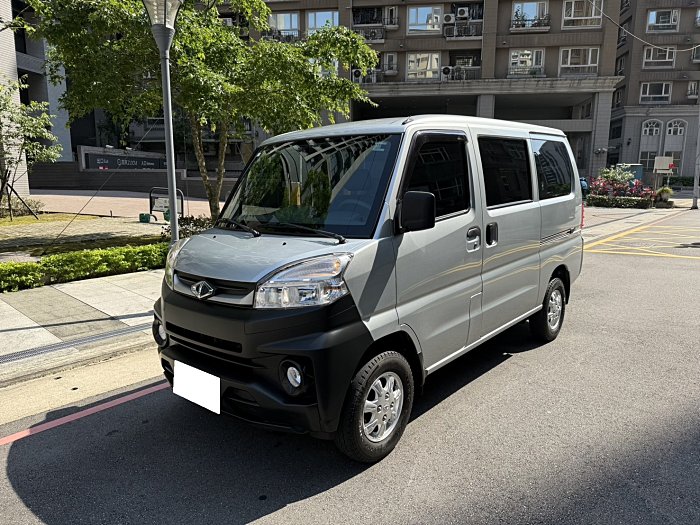 2021 VERYCA 跑五萬 五門廂型車 自排 A180 菱利麵包車LIN