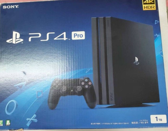[崴勝3C] 自取優惠 二手 九成新 PS4 PRO 7117B 1TB PS4 主機 10.5