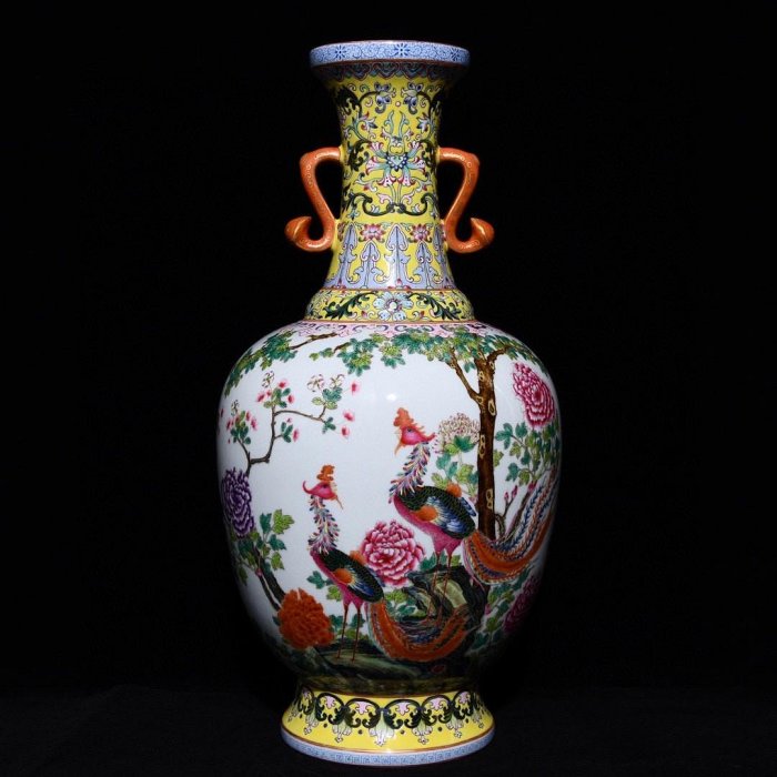 可議價清乾隆粉彩花鳥紋雙耳瓶，高43cm直徑22cm，編號387016禦窯