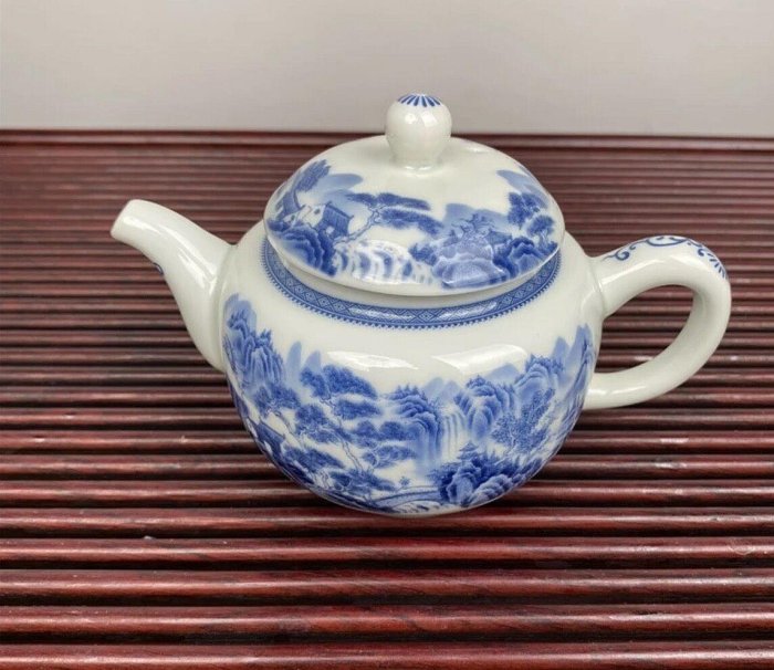 古美術品　染付(青花)急須　朱夫子治家格言　茶壺 青花茶壺 青花瓷茶具 祥龍瑞雲青花瓷壺 中式古典茶壺 茶具收藏禮品