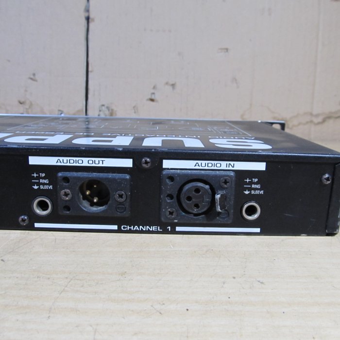 Behringer DE2000 Suppressor | Yahoo拍賣