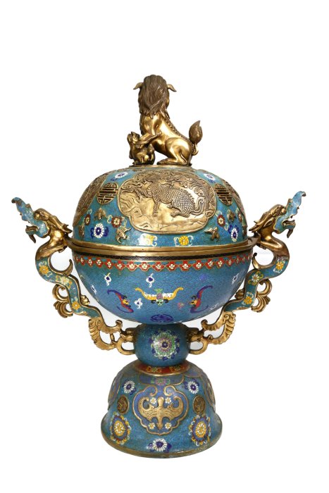 博古珍藏》款大清乾隆年製【銅胎掐絲琺瑯鎏金龍耳銅爐】34公斤擺件．檀