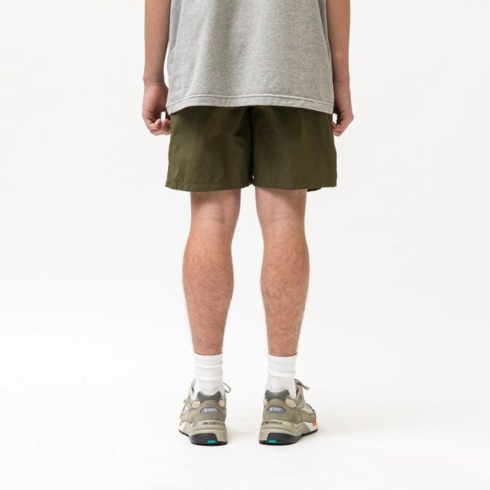希望商店】WTAPS ACADEMY SHORTS NYLON. TAFFETA 22SS 尼龍沙灘