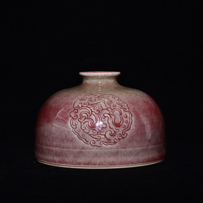清康熙年制豇豆紅釉暗刻紋太白尊，高10x12.5厘米～119184古玩收藏擺件