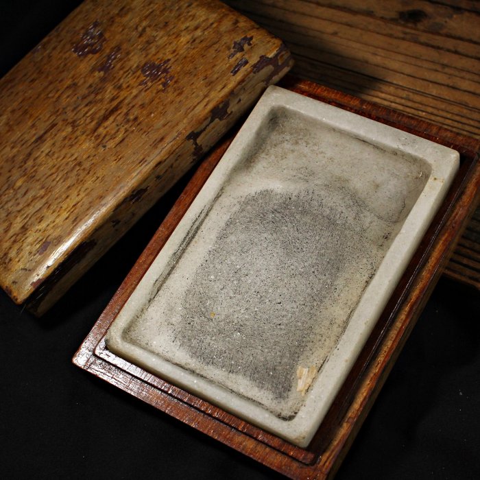 桑園の】高級珍貴名硯657g公斤白端硯厚實老硯台萬元精品(委託品) T