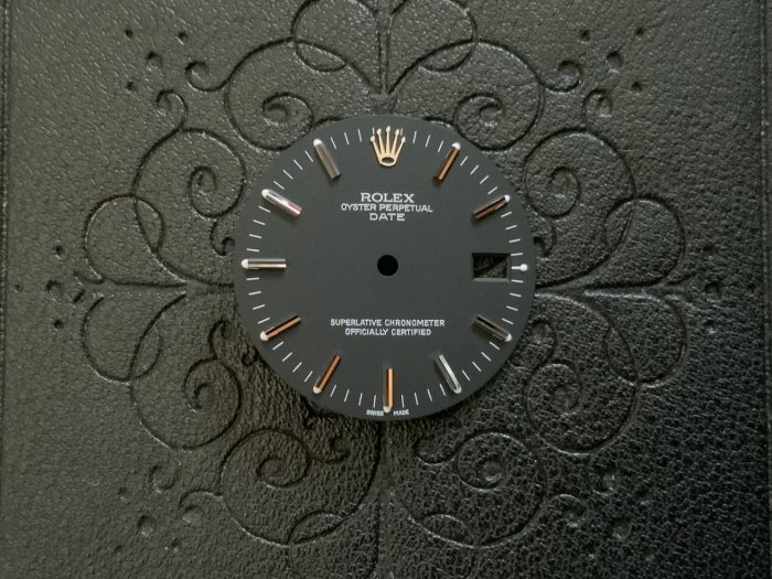-HAPPY DAY- 原裝勞力士 1501 1500 原裝Matte黑面 Service Dial 近新品