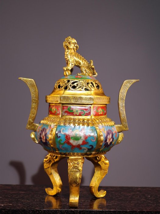 珍品純銅景泰藍三龍足雙耳狻猊蓋爐熏香爐純銅掐絲琺瑯彩造型獨特色澤