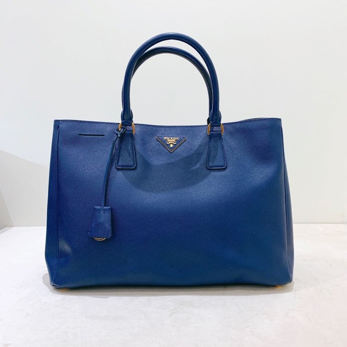 Prada 手提肩背包 殺手包 藍色《精品女王全新&二手》