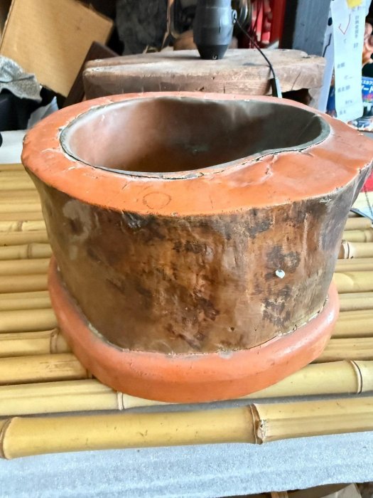 【二手】日本回流昭和時期隨形櫸木整木挖小火缽案頭桌子上電爐炭爐 圍爐煮茶 帶底座，樹瘤火缽有【福來】