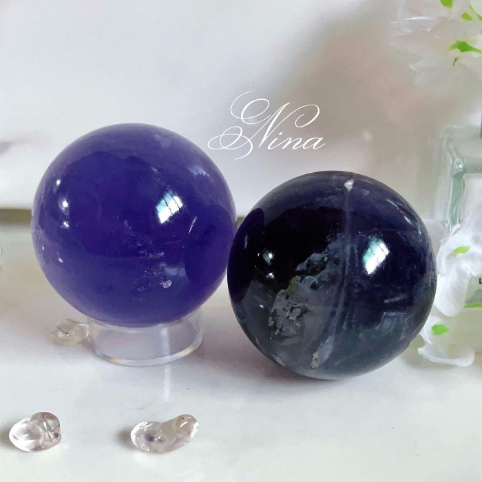紫羅蘭螢石球 螢石水晶 Violet Fluorite 天然水晶稀有夢幻紫色調•智慧 開運 人緣