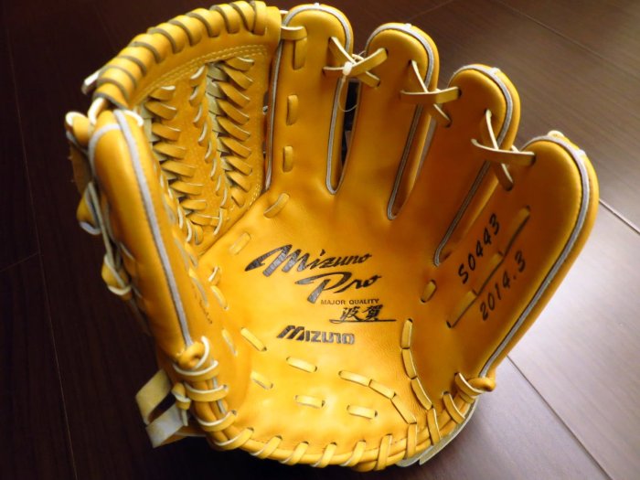 NPB公式サインバット井端弘和 Mizuno-Pro 硬式バット 圓圓小舖}全新日本製硬式MIZUNO PRO漢字波賀美津濃最高等級金標限定日