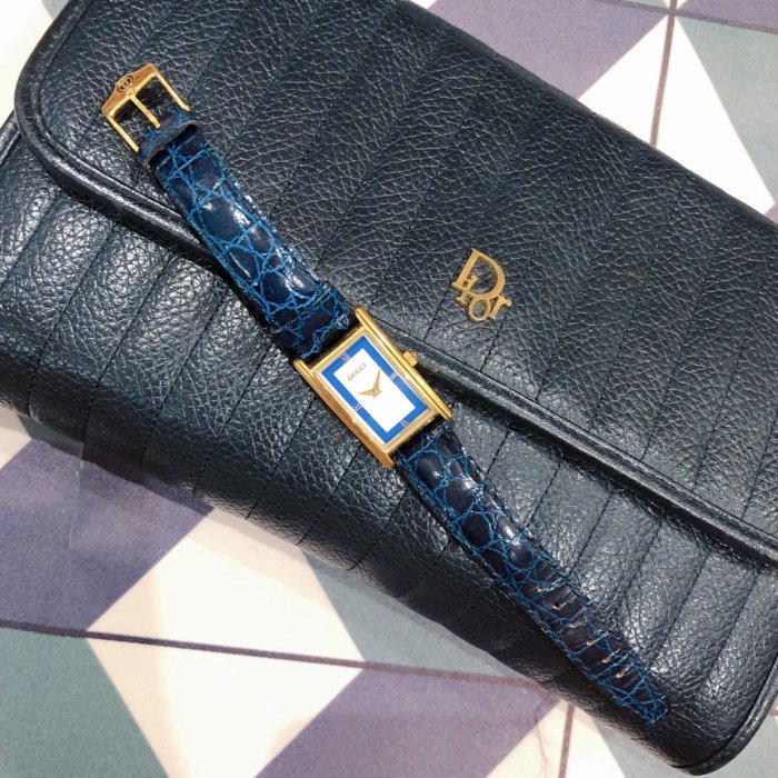 chunyan 春艷二手精品正品Gucci vintage 18K金稀有藍色系石英錶絕版品奢華優雅復古風格古董錶不議價