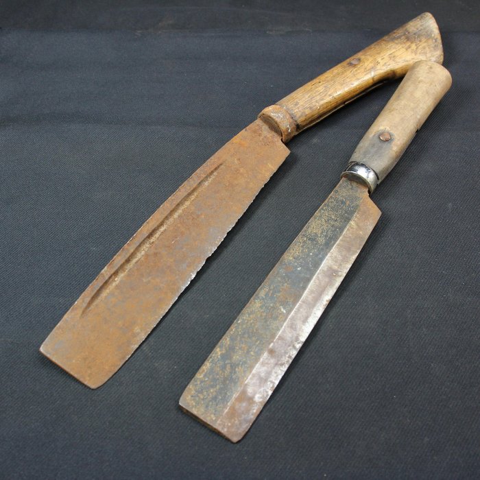 【桑園の】日本鍛造工藝 老刀具 厚肉 老柴刀 砍柴刀 柴刀 鉈 兩件一拍 J 1057 | Yahoo拍賣