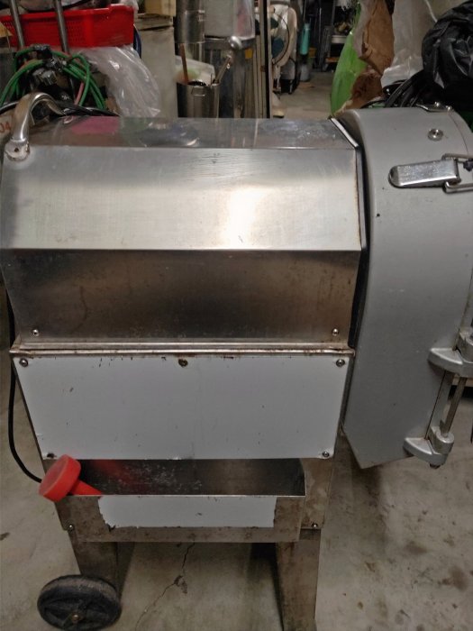 南門餐廚設備拍賣二手球根莖類切菜機可切片切絲切丁一頭蕃薯蘿蔔竹筍洋蔥