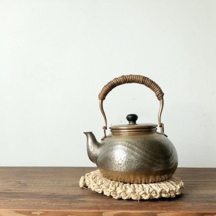 古作　玉川堂　 銅瓶 水注 鎚起銅器 【一泓清冷飲　高風味有餘】 古作 玉川堂 銅瓶 水注 鎚起銅器 【一泓清冷飲 高