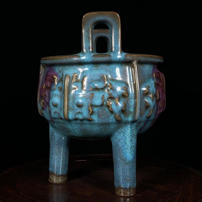 宋鈞窯三足雙耳爐，高24直徑18cm，4001026 瓷器官窯汝窯【古雲