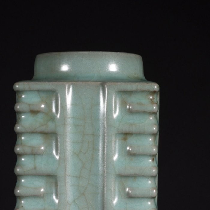 0415a50e-9875-4c37-ae8f-