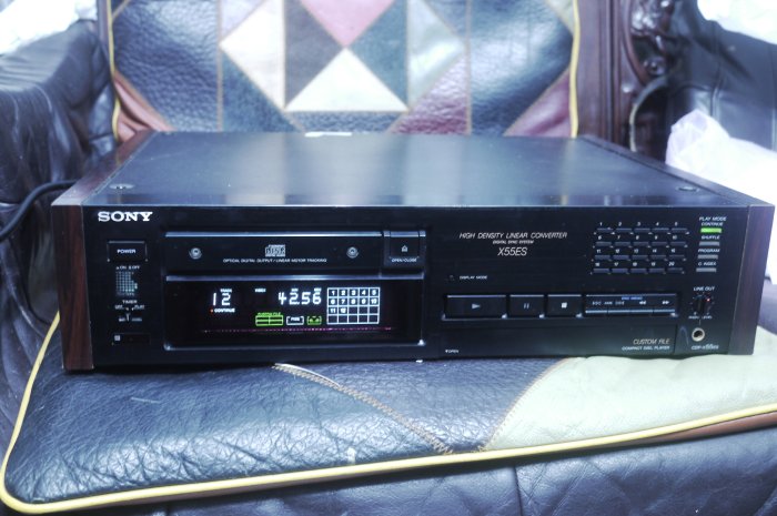 ###豪申音響### 高階 SONY CDP X555ES CD 播放器