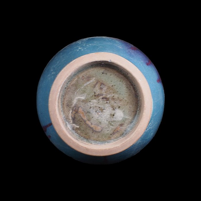 鈞窯天藍釉紫斑長頸瓶 中国古玩 中国美術 唐物 博古珍藏》元．鈞窯天青釉紫斑淨瓶．早期收藏．老件花瓶瓷器