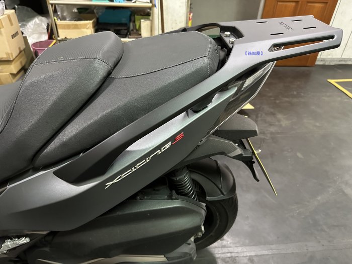 【箱架屋】 Xciting S 400 刺激 400S 光陽原廠 後箱架 後架 漢堡架 貨架